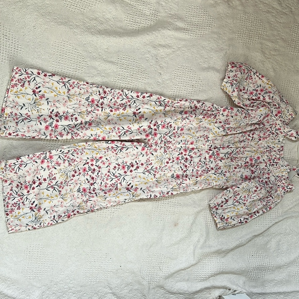 Old Navy size 8 floral jumpsuit